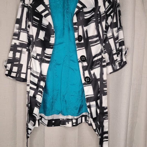 Three Pink Hearts- Jacket with buttons and waist tie Size Large - Picture 3 of 4